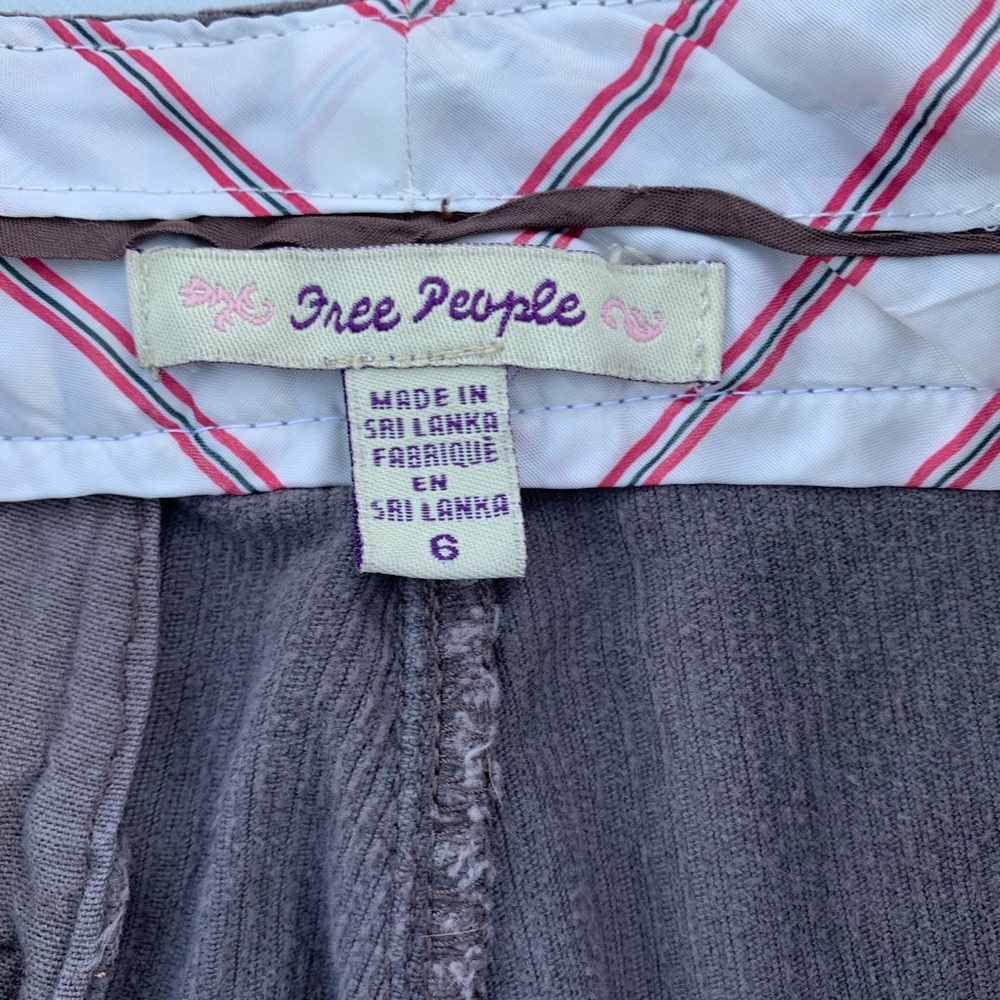 FREE PEOPLE brown corduroy pants size 6!